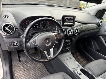 MERCEDES BENZ B.  2012,   126 500 km - 4