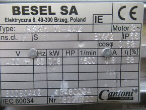 LENZE-nová elektropřevodovka 400V.0,18kw,otáčky 6,1 min. - 4