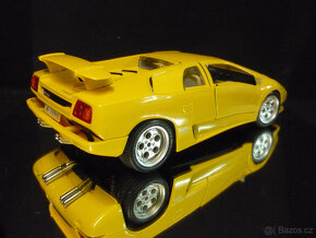 Lamborghini Diablo žluté Bburago 1/18 - 4