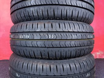 Prodám letní pneu 215/70 R15 C 109/107 T Nexen Roadian - 4