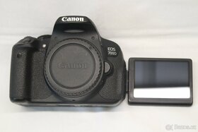 Canon EOS 700D - 4