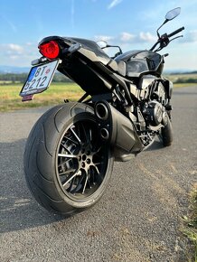 Honda CB 1000R, Black Edition, ČR, 2021 - 4