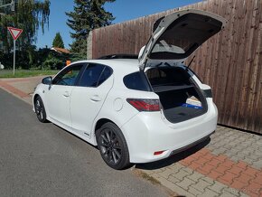 Lexus CT200h F Sport +nová Kola, Pneu, Brzdy, Olej, Filtry - 4