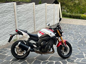 YAMAHA FZ8, jen 29700km, 2012 - 4