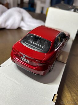 Alfa Romeo Giulia 1:24 - 4