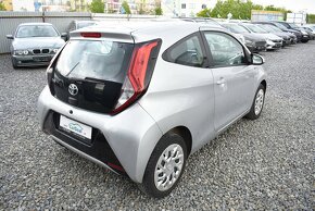 TOYOTA AYGO 1,0 X-CITY, ODPOČET DPH, 1.MAJ, AC, KAMERA - 4