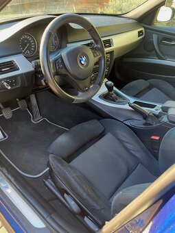 BMW 325d Touring E91 LeMans Blue Mpaket - 4