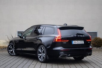 Volvo V60 B4 R-design ZÁRUKA 1rok/ 20 000km - 4