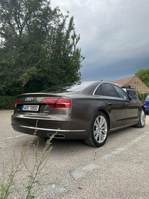 Audi A8 4.2 TDI - 4