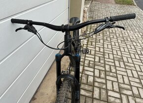 Specialized Stumpjumper CARBON - 4