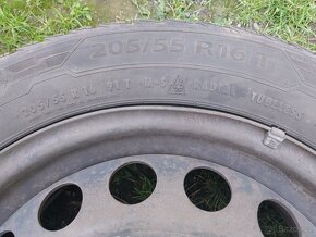 Plechové disky se zimním pneu 205/55 r16 Octavia 1 - 4