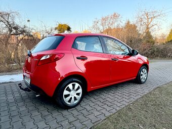 Mazda 2, 2010, 1,3i 55kW, 124tkm, původ ČR, klima - 4