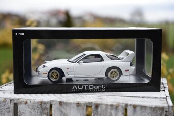 Různé modely AUTOart 1/18 - 4