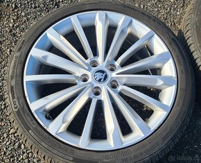 Originální Alu Škoda Superb, Barum 235/40R19, 8mm - 4