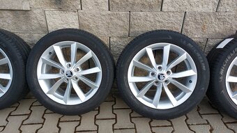 Alu kola 5x112 r17 originál Škoda Yeti - 4