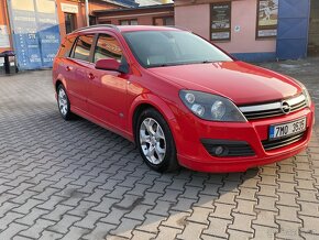 Opel Astra “H” Caravan 1.9 CDTI OPC LINE - 4