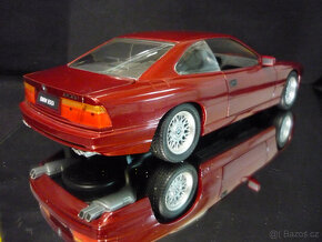 BMW 850i Revell 1/18 - 4