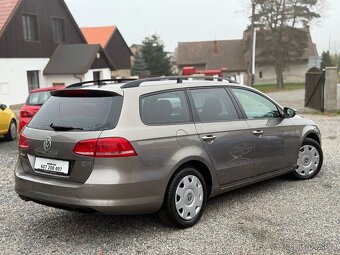 VW Passat B7 2.0tdi 103kw combi/variant 2011 NOVA STK - 4