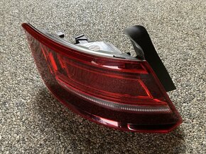 lampa zadní levá AUDI A3 8V0 lift Sportback 8V4945069 - 4