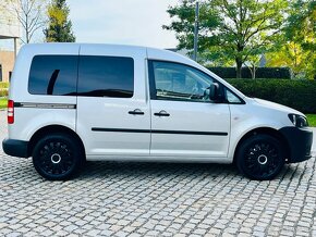 Volkswagen Caddy 1.6TDI 75KW MANUÁL NAVI SENZORY TOP STAV - 4