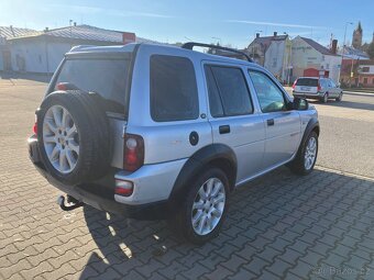 Land Rover 2.0 TDi 4x4 - 4