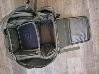 Trakker NXG Deluxe rucksack + Trakker NXG bait bag - 4