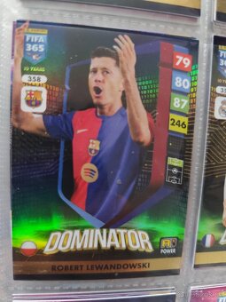 Fotbalové kartičky Fifa 365 2025 - Dominator - 4