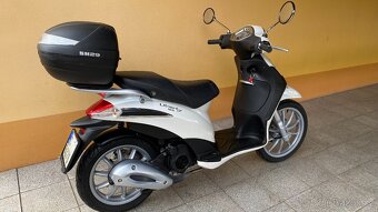 Piaggio Liberty 125 / 2011/ po majitelce / 2x klíč / Pěkný - 4