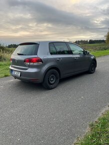 VW GOLF VI 1.6TDi 77kW HIGHLINE - 4