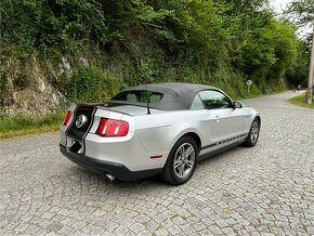 Ford Mustang 3.7 V6 r.v. 2011 + LPG cabrio - moc pěkný - 4