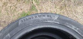 Zimní pneu Continental 235/45 r17 - 4