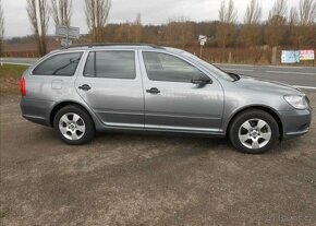 Škoda Octavia 1,4 TSI 90 kW Serviska KLIMA benzín manuál - 4