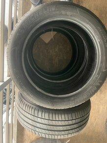 Letní pneu Michelin 215/50 R18 - 4