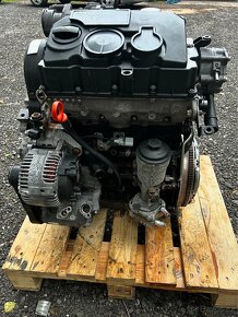 Motor BLS 1.9 tdi 77kw - 4