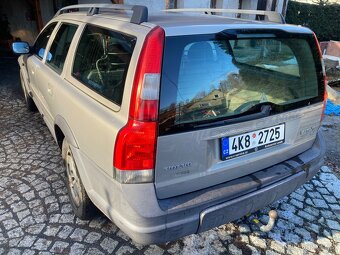 Volvo XC 70 - 4