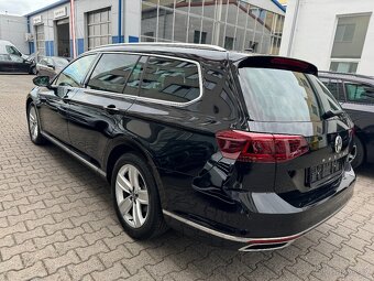 VW Passat B8 2.0TDI 140kW DSG Tažné ACC Kamera Navi Matrix - 4