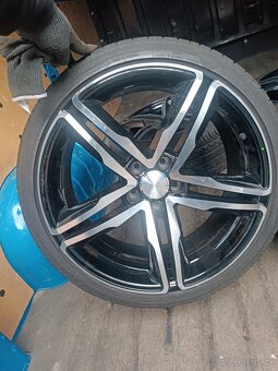 Letní pneu 235/35/R19 Y  5x112 r19 - 4