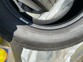 Pneu Continental 235/65 R16 C  4kusy - 4