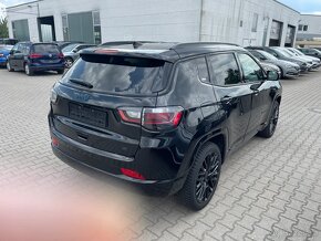 Jeep Compass 2022 4x4 Xe-hybrid 1,3T 177kw,LED,kamera,KESSY - 4