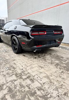 Dodge Challenger 5.7 Hemi 2019 - 4