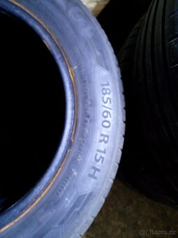 Pneu 185/60R15 - 4