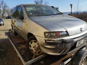 Prodám veškeré náhradní díly z vozu Fiat Punto 1.2i - 4