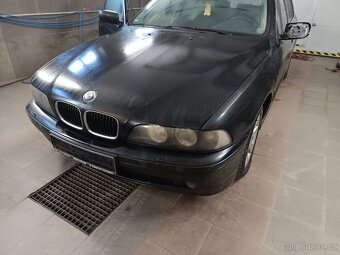 BMW E39 -kompletni přední nárazník lift - 4