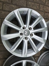 ALU kola 5x112 VW Helsinki R17 Passat B8 3G0 ET41 - 4