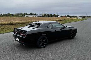 Dodge Challenger RT 5.7 V8 – 321SPEED - 4