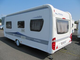 Prodám karavan Hobby 540 UL.model 2010 + mover + předstan. - 4