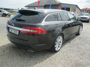 JAGUAR XF 2,2D 120kw Sportbrake Automat  2013 - 4