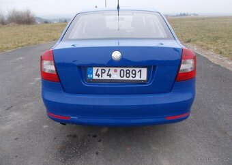 Škoda Octavia 1,6 TDI nafta manuál 77 kw - 4