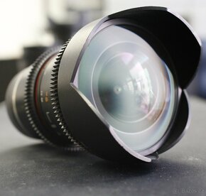 Samyang 14mm, 35mm, 85mm. Objektivy Sony E - 4