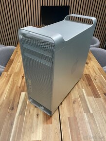 Apple Mac Pro (Mid-2010) - 4